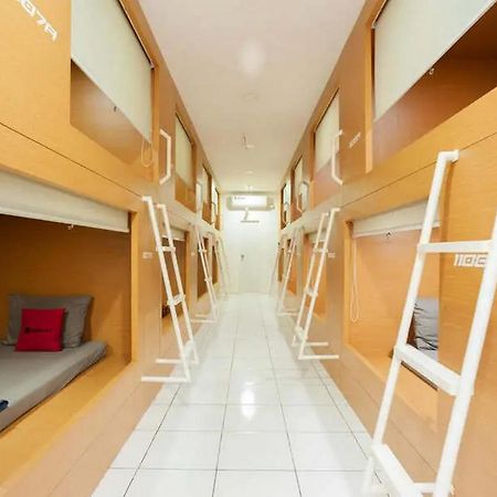 Reddoorz Hostel Near Taman Puring Jakarta Kültér fotó