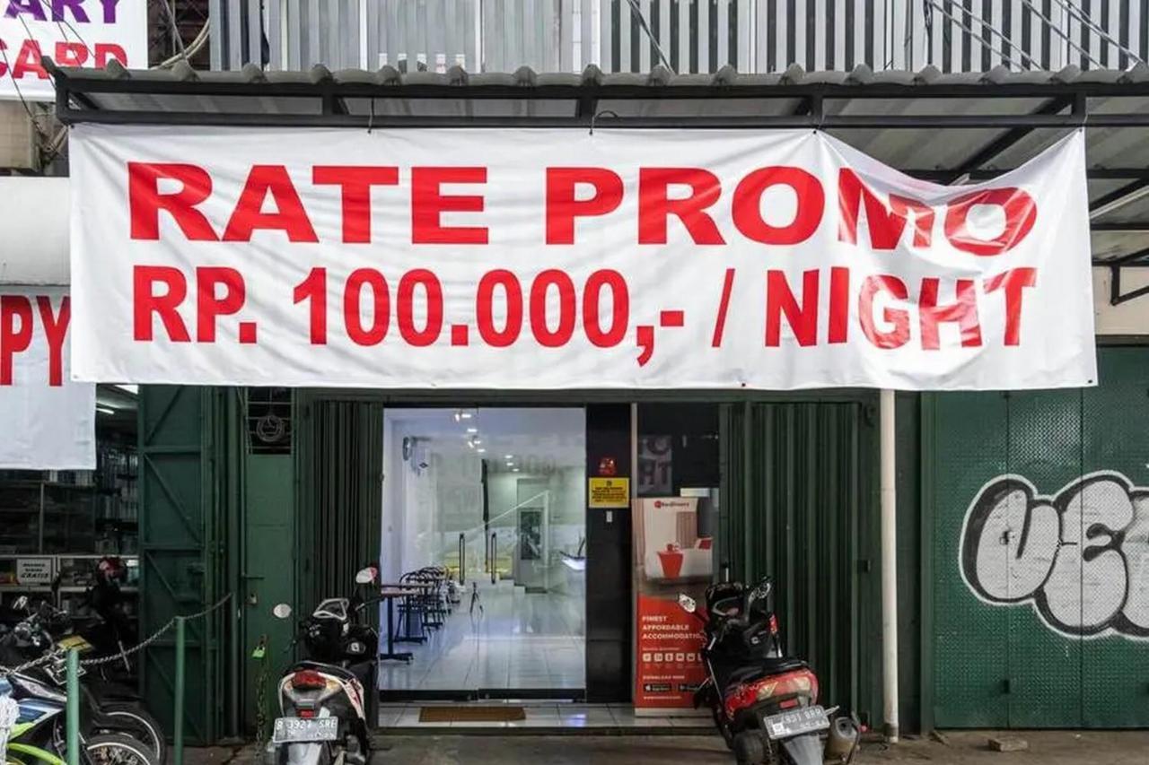 Reddoorz Hostel Near Taman Puring Jakarta Kültér fotó