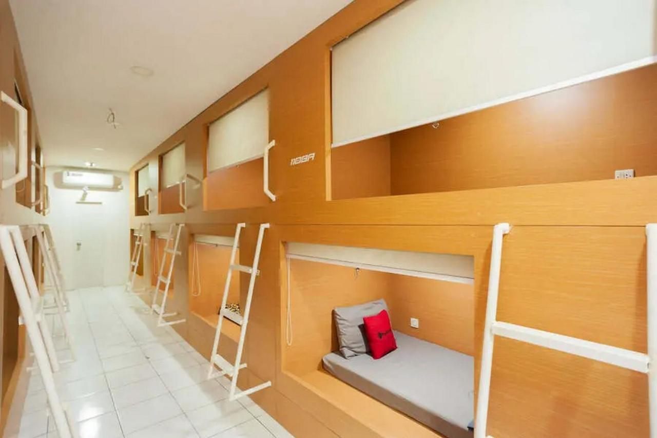 Reddoorz Hostel Near Taman Puring Jakarta Kültér fotó